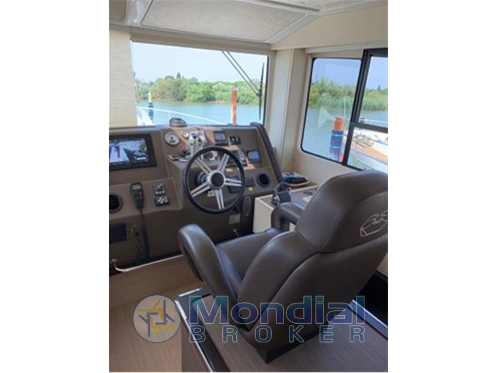 CRANCHI ECO TRAWLER 53