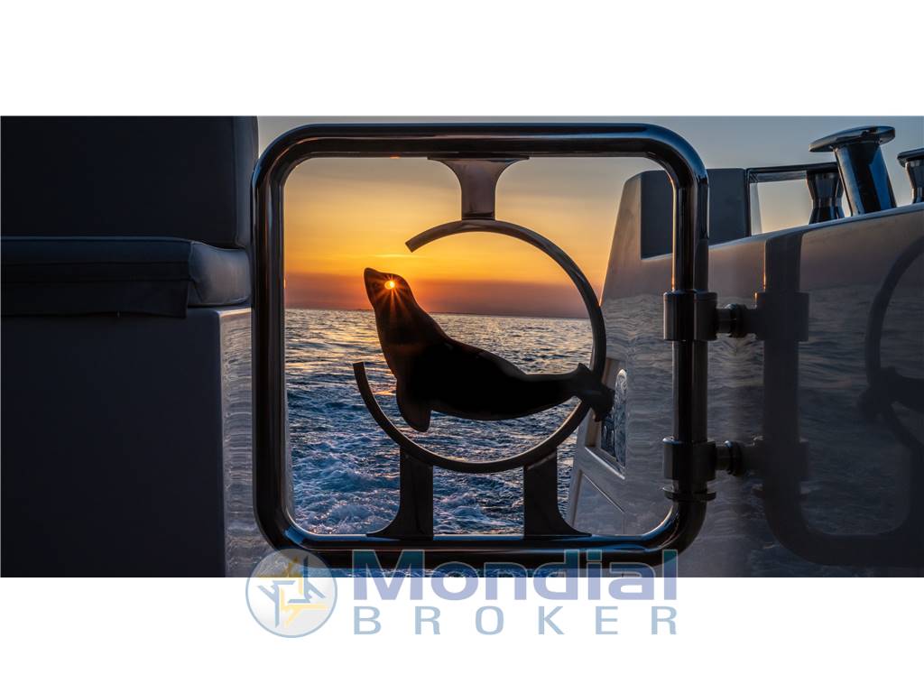 MONACHUS YACHTS 70' Fly