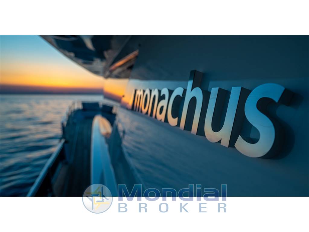 MONACHUS YACHTS 70' Fly