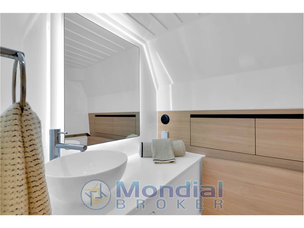 Aquila Aquila 45 Sport