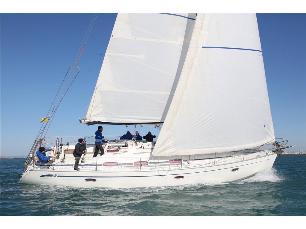 Bavaria 42 Cruiser J&J design