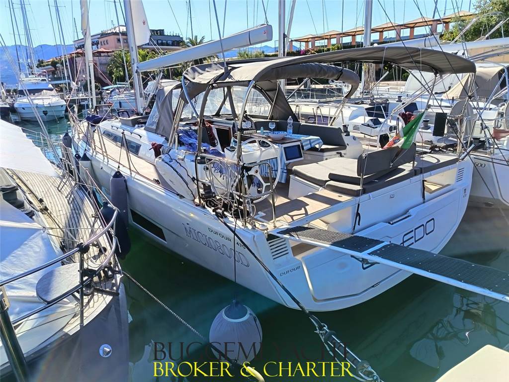 DUFOUR 470