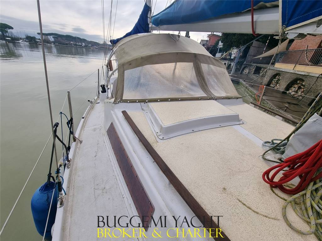 INTERYACHT VAGABOND 33 KETCH