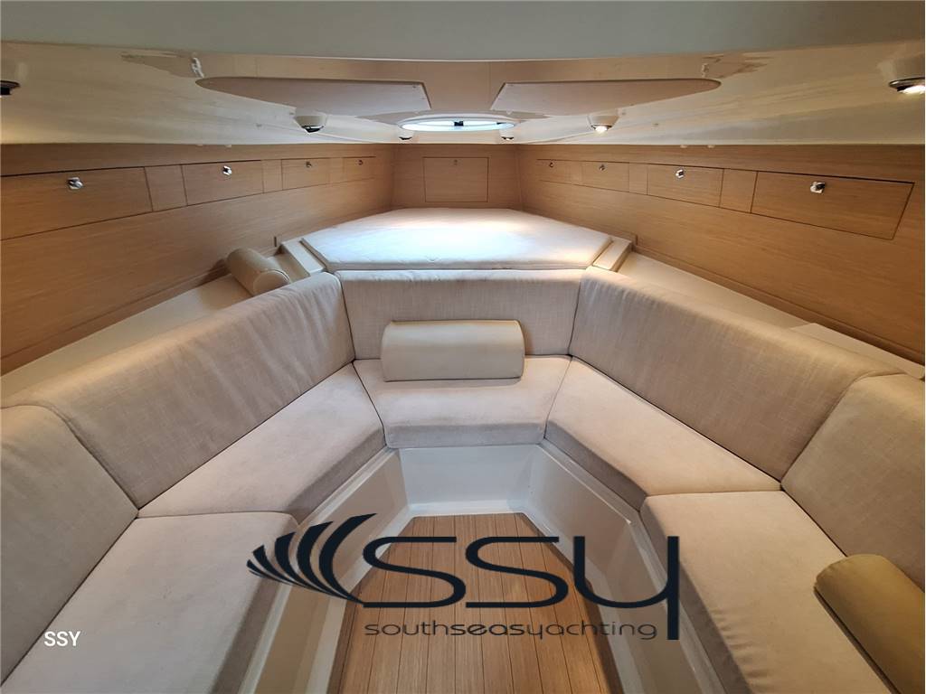 SACS STRIDER 15