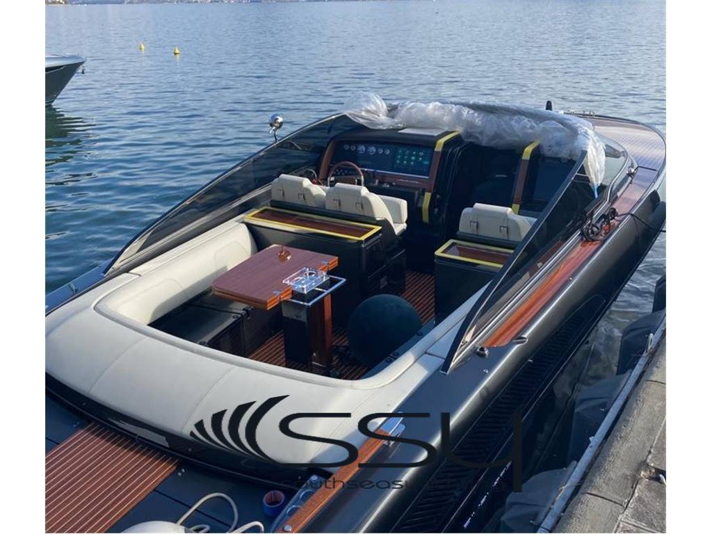 RIVA RIVAMARE 38