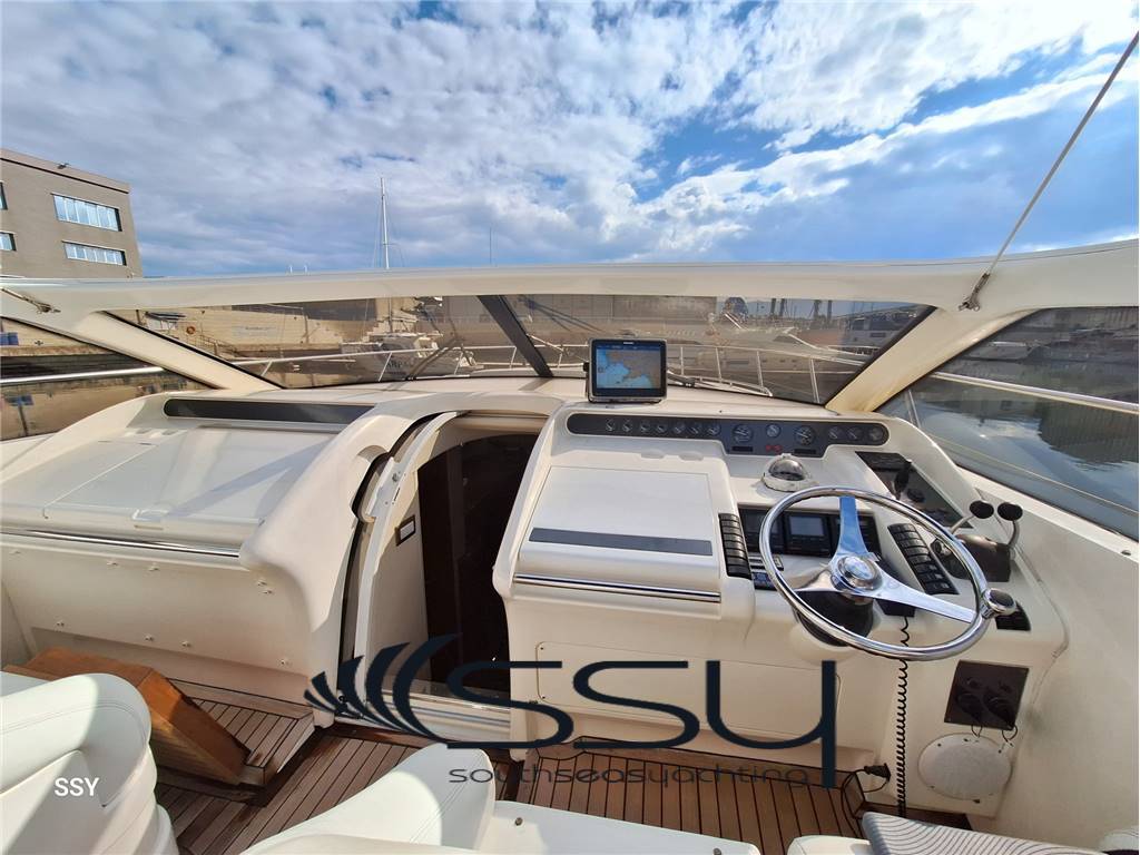 PRINCESS V 55