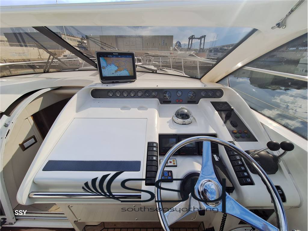 PRINCESS V 55