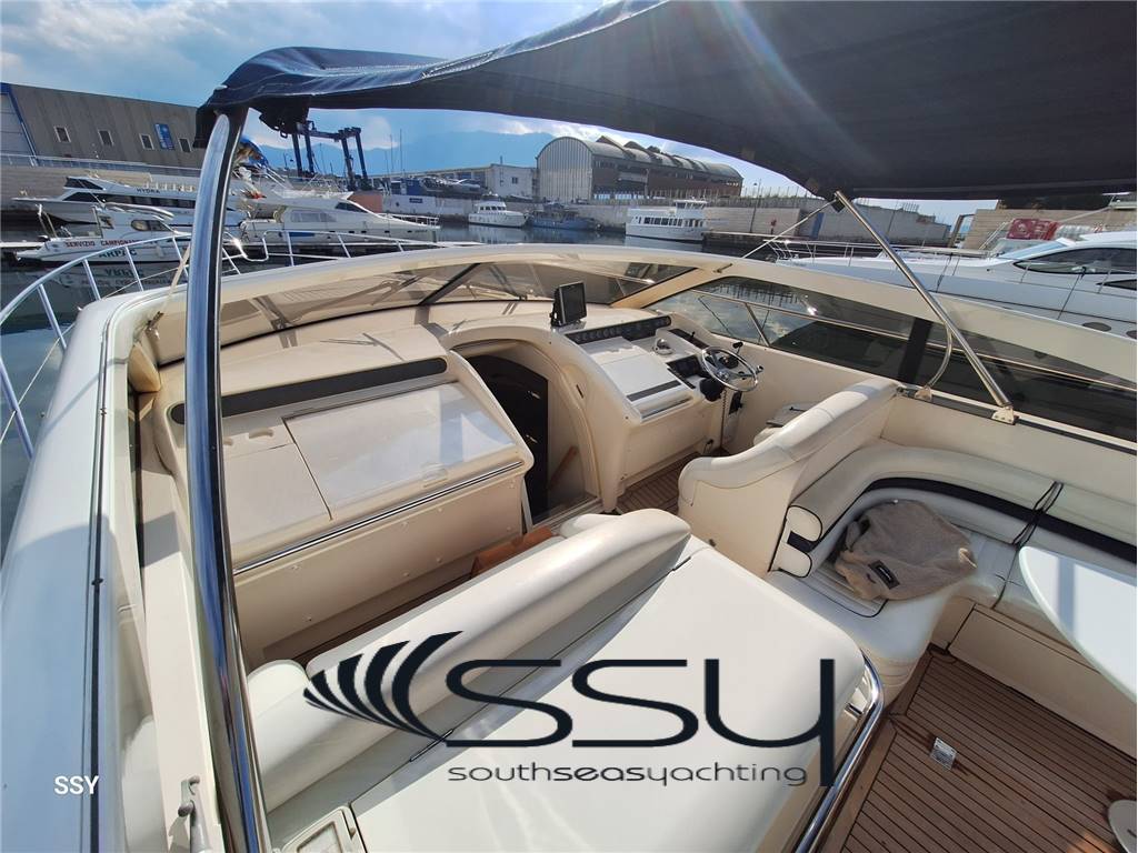 PRINCESS V 55