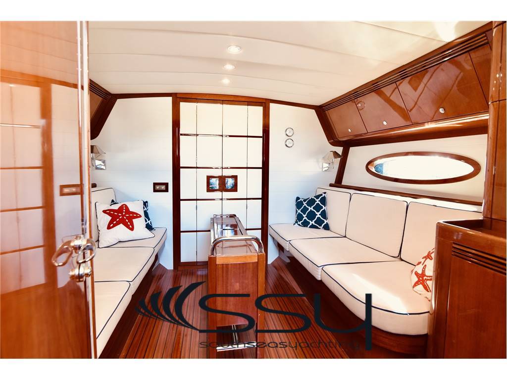 CAMPER & NICHOLSON ENDEAVOUR 42