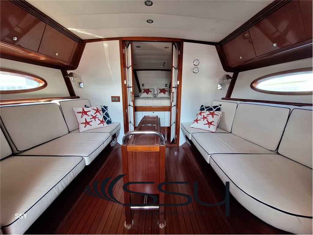 CAMPER & NICHOLSON ENDEAVOUR 42