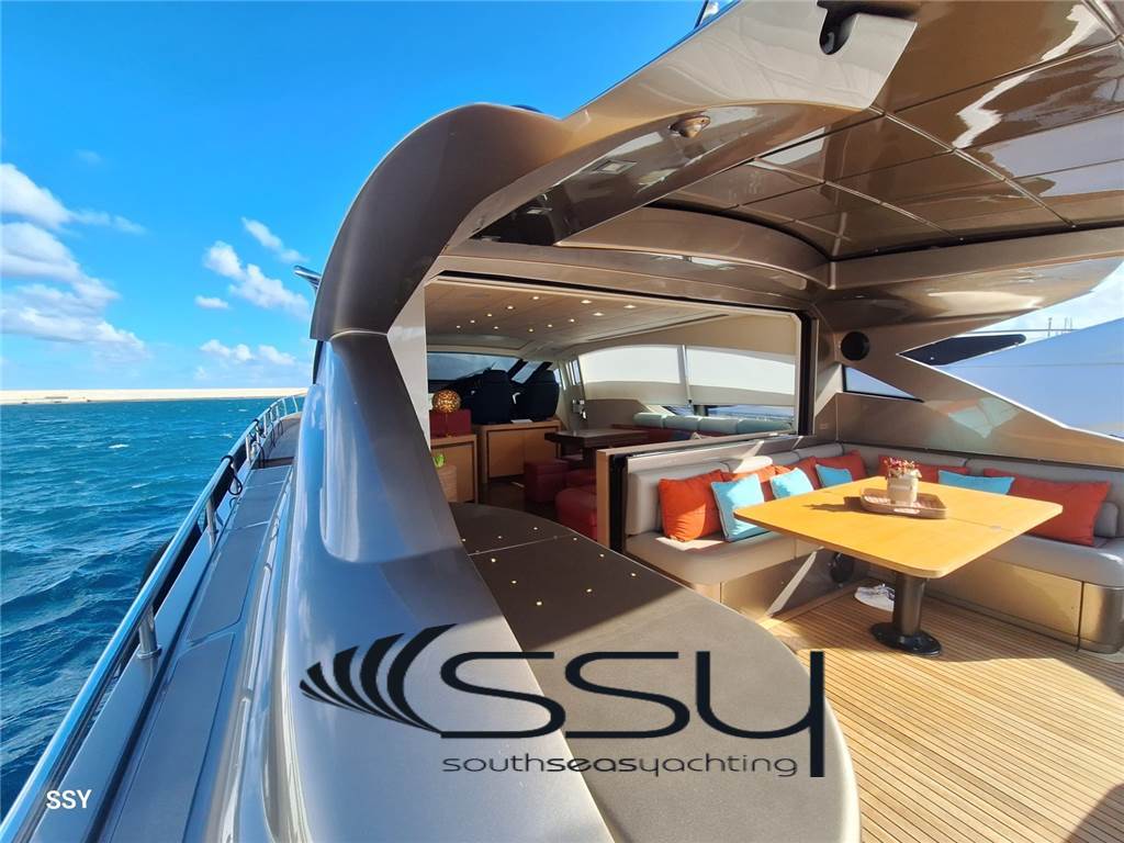 PERSHING 72