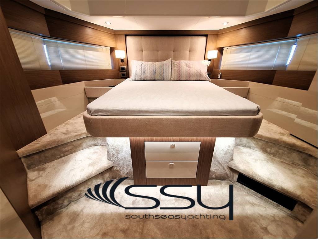 CRANCHI T43 Eco Trawler