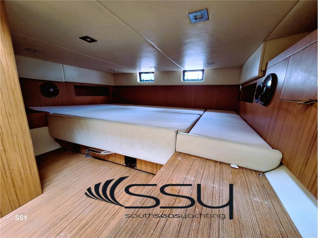 SACS STRIDER 15