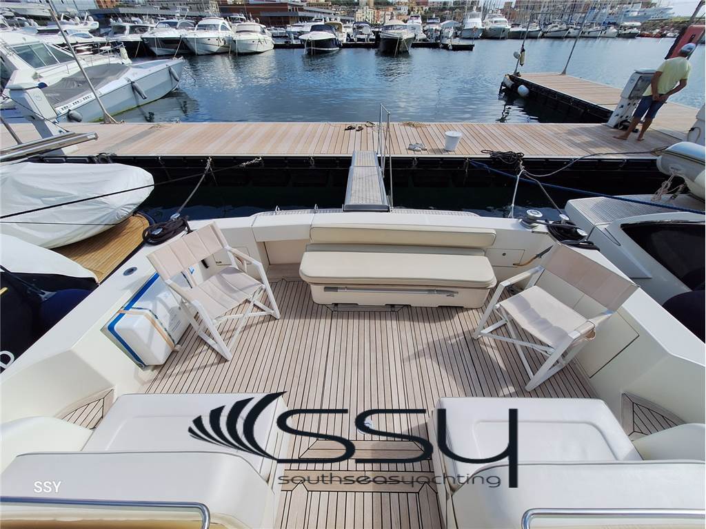 UNIESSE 48 HARD TOP
