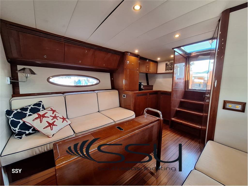 CAMPER & NICHOLSONS ENDEAVOUR 42