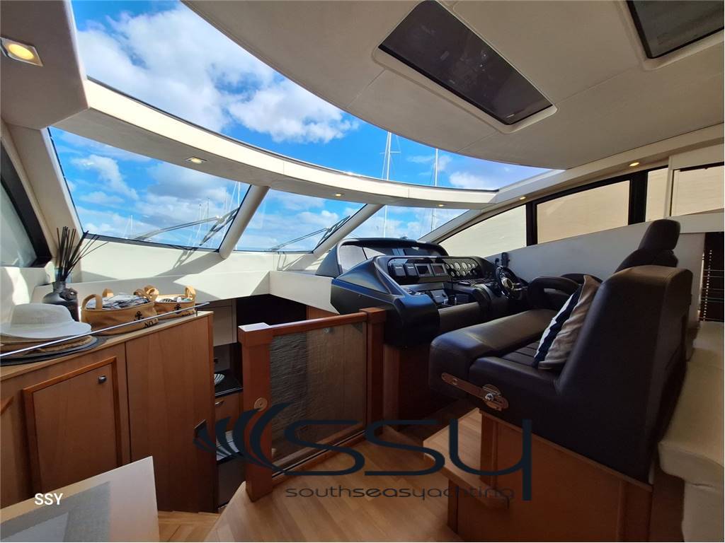 SUNSEEKER PREDATOR 64