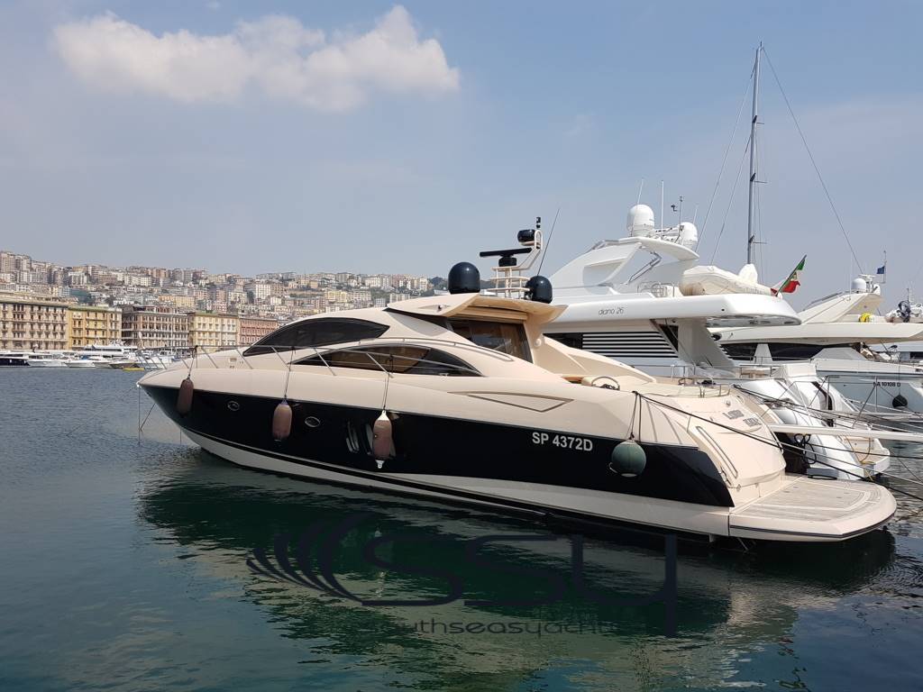 SUNSEEKER PREDATOR 72