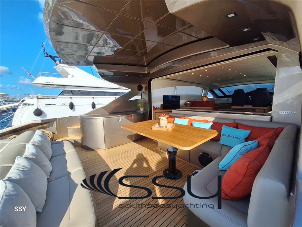 PERSHING 72