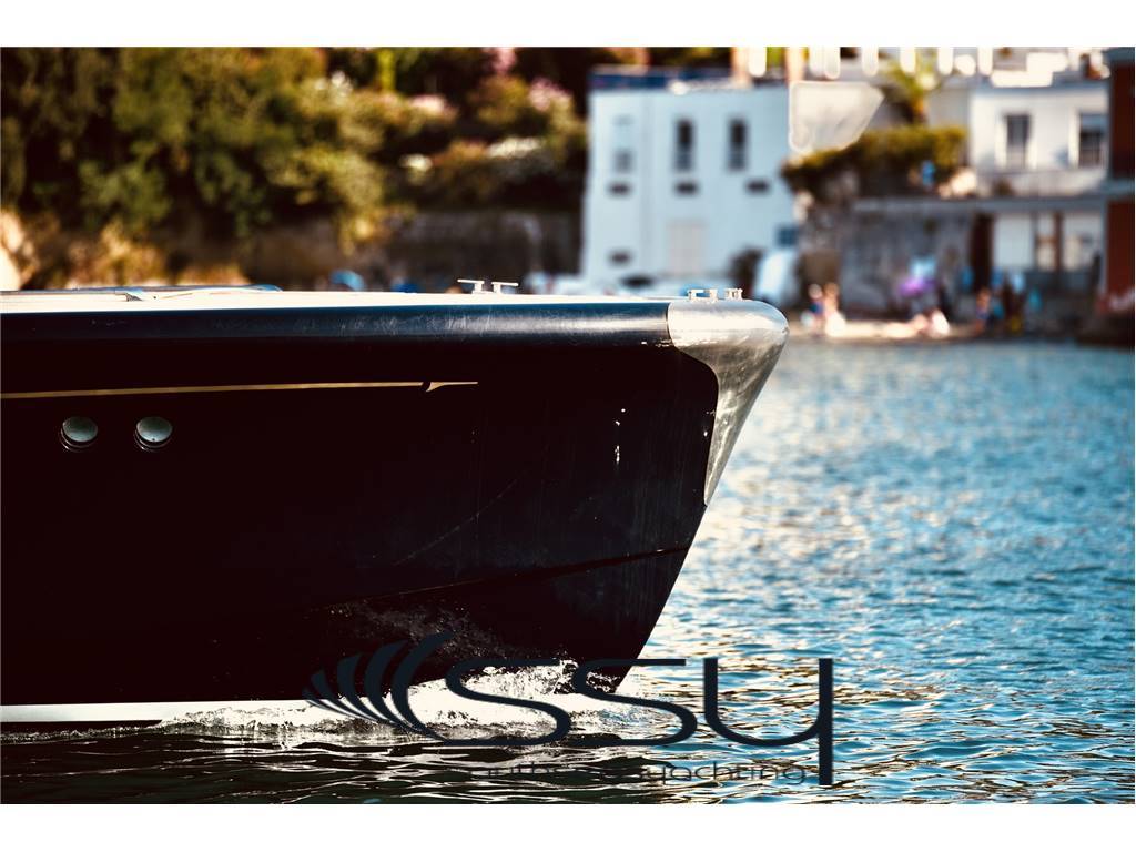 CAMPER & NICHOLSONS ENDEAVOUR 42