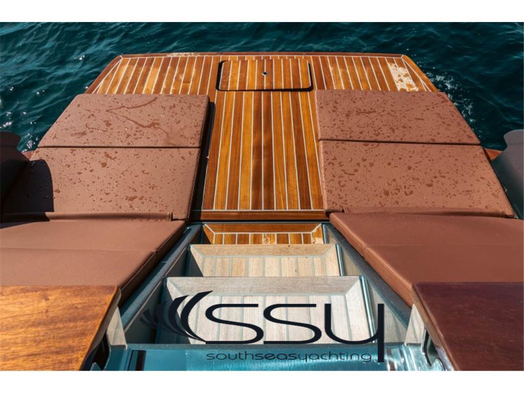 RIVA RIVAMARE 38