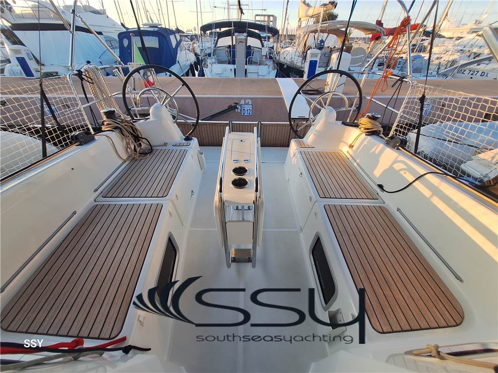JEANNEAU SUN ODYSSEY 380