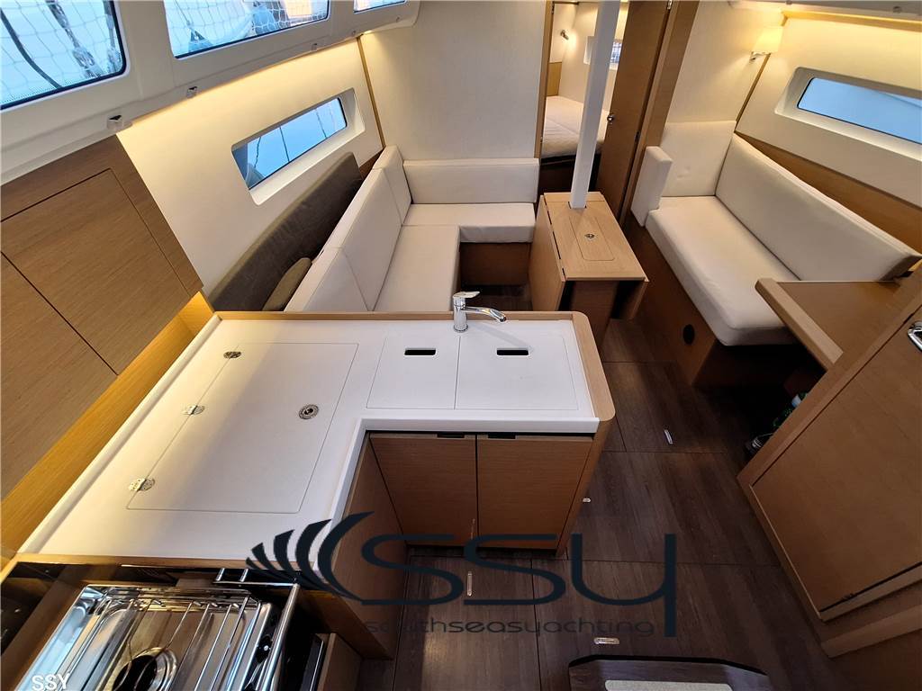 JEANNEAU SUN ODYSSEY 380