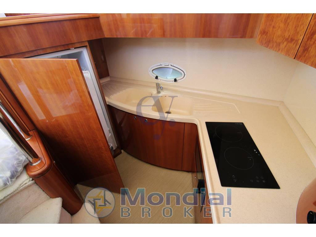 Azimut 42
