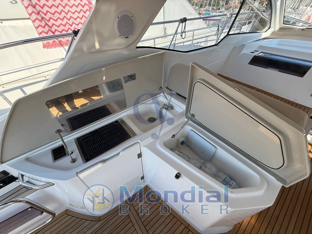 Azimut Atlantis 45