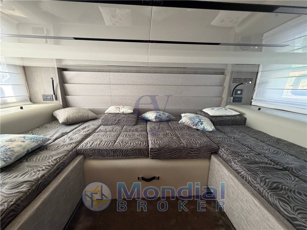 Cranchi A46 Luxury Tender