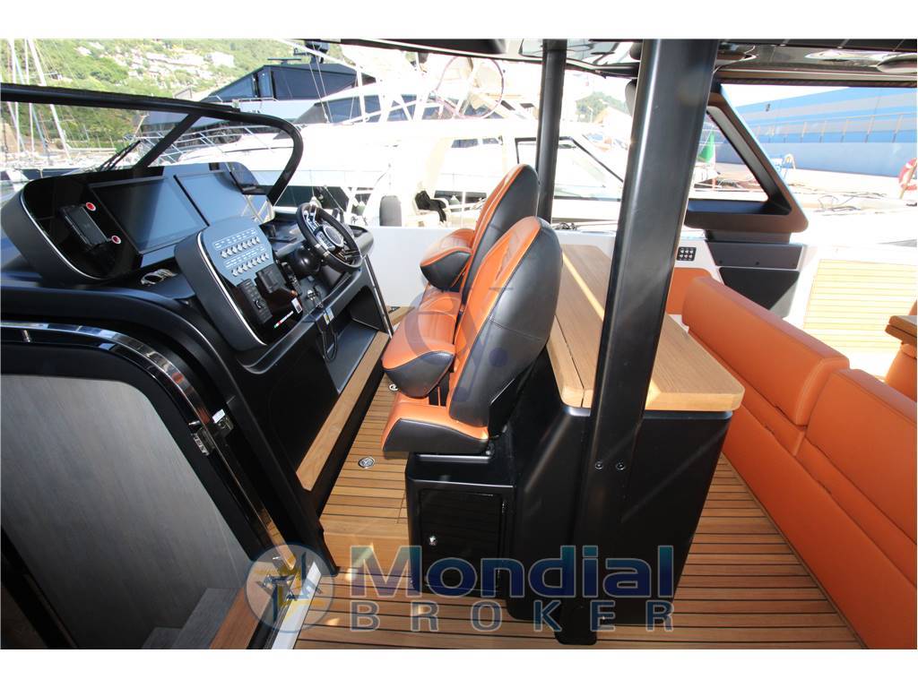 Cranchi A46 Luxury Tender