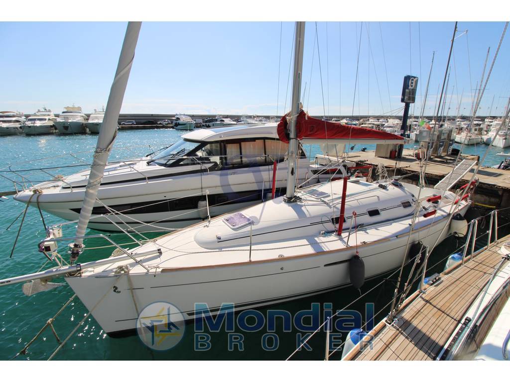 Beneteau First 31.7