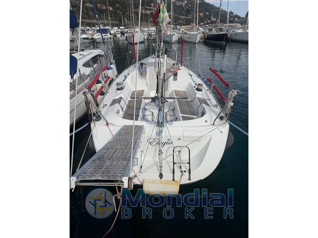 Beneteau First 31.7