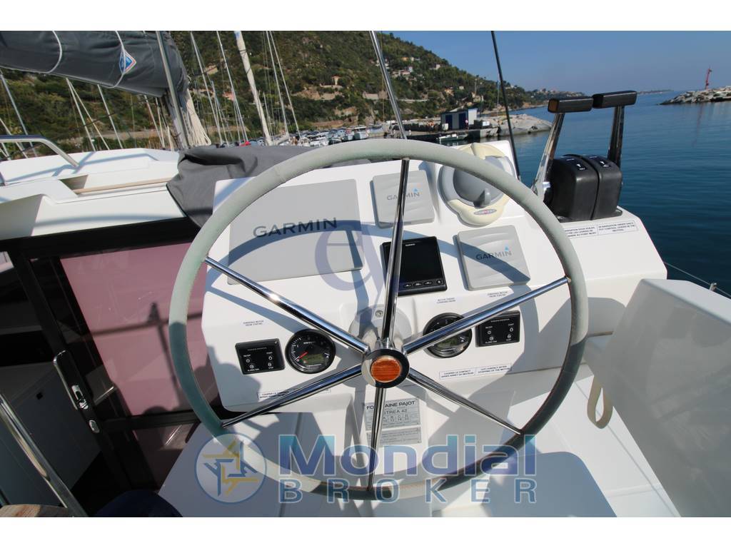 Fountaine Pajot Astréa 42
