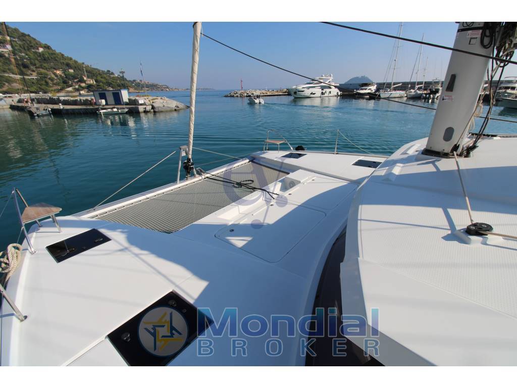 Fountaine Pajot Astréa 42