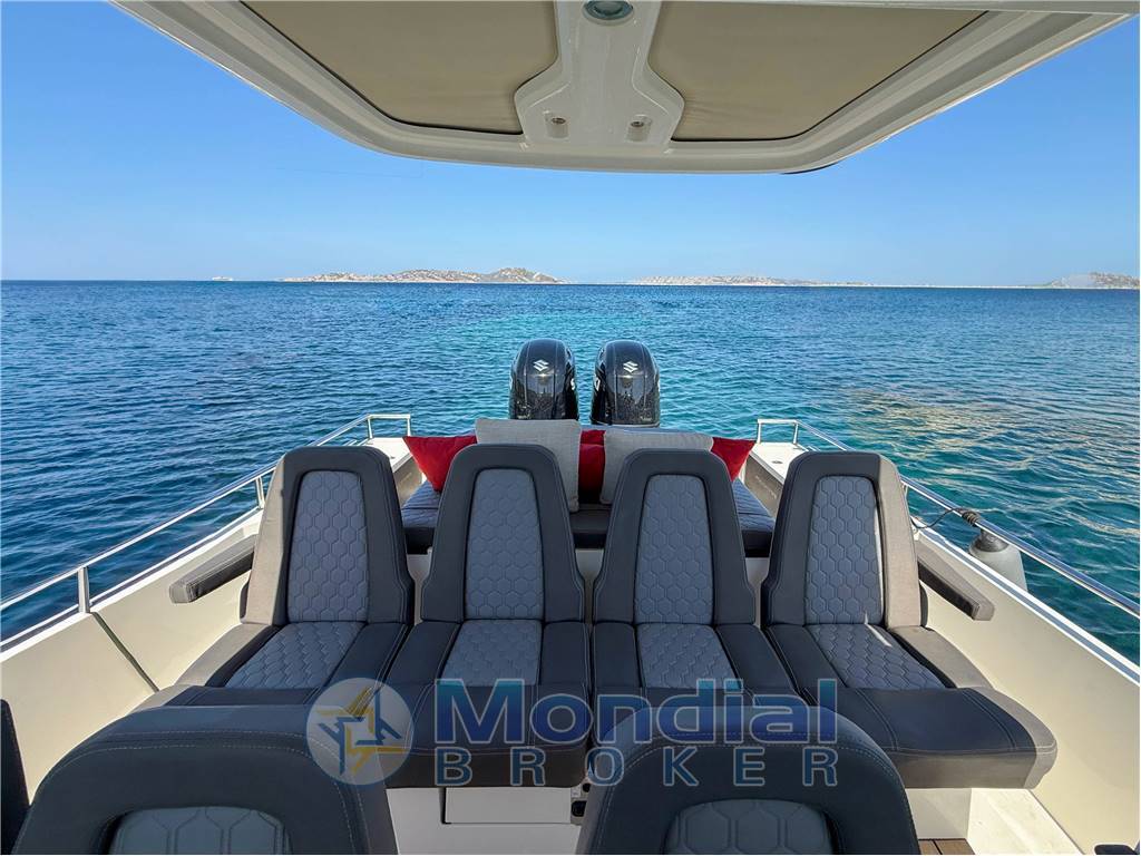Axopar Boat Axopar 28 T-Top