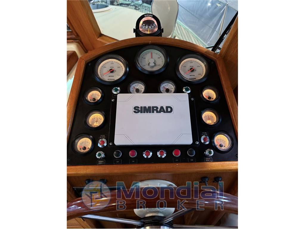 Rose Island Lobster 38