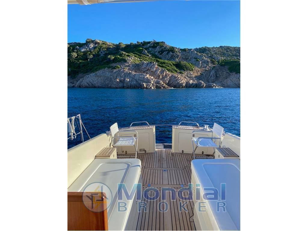 Rose Island Lobster 38