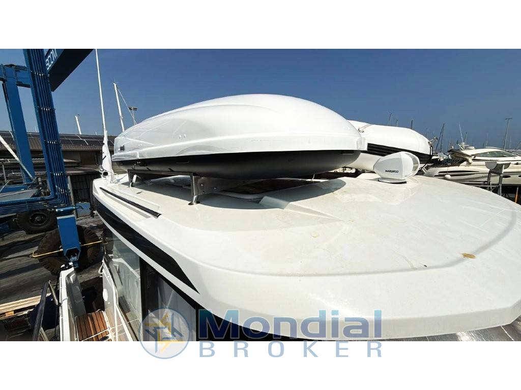 JEANNEAU Merry Fisher 1095