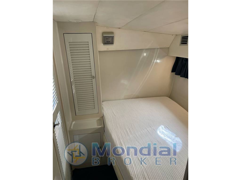 Magnum Marine 40' Sport