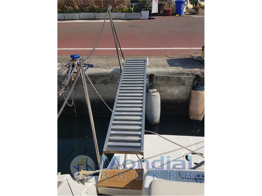 Sea Ray 315 Sundancer