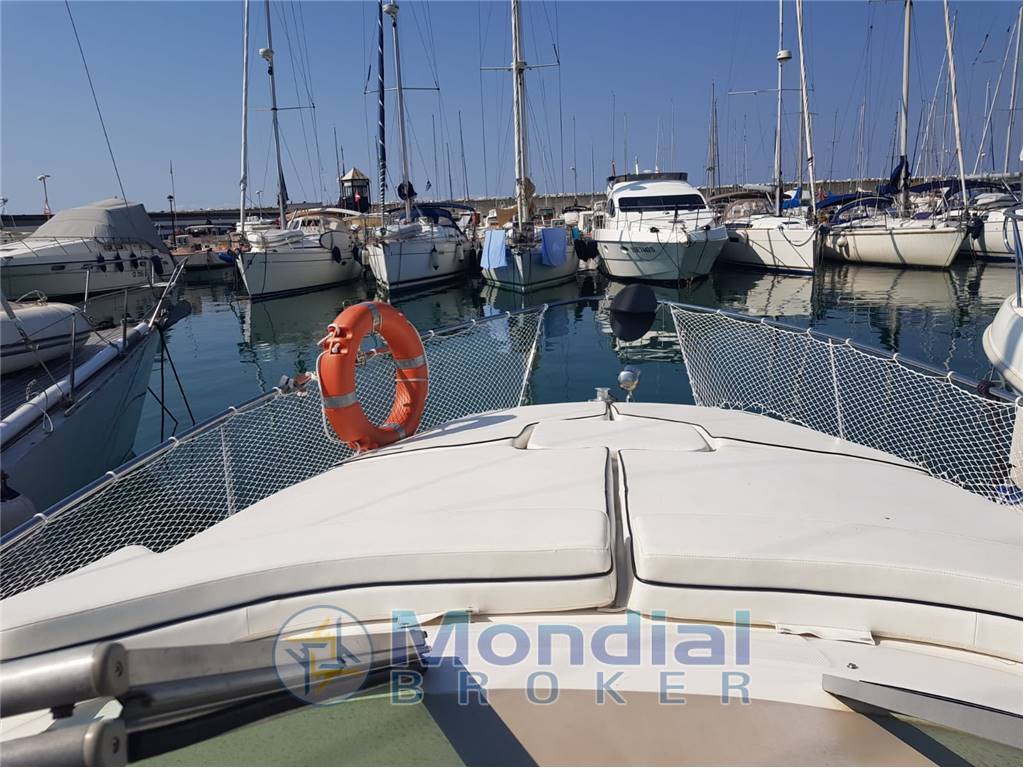 Sea Ray 315 Sundancer