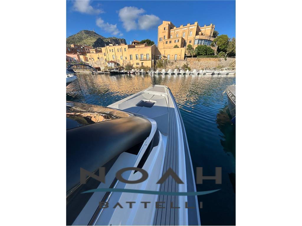 Noah Battelli Noah 36 Cabin