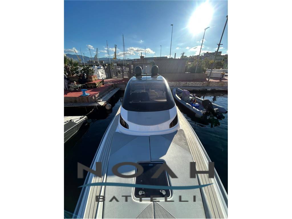 Noah Battelli Noah 36 Cabin