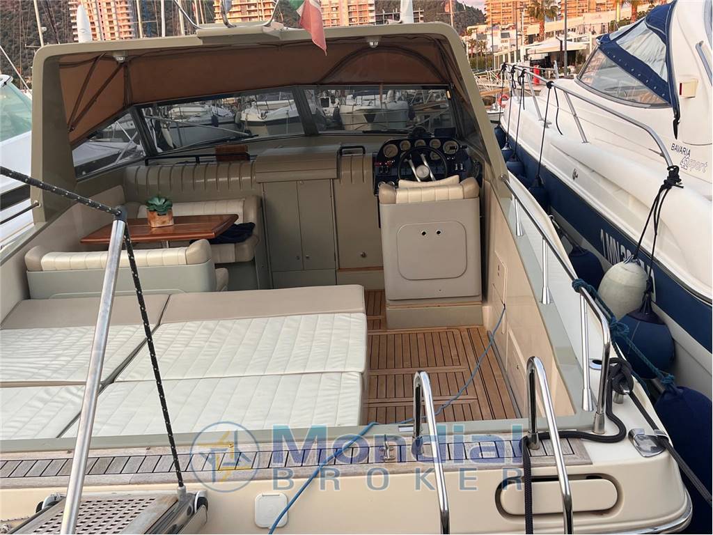 Riva 38 Bravo