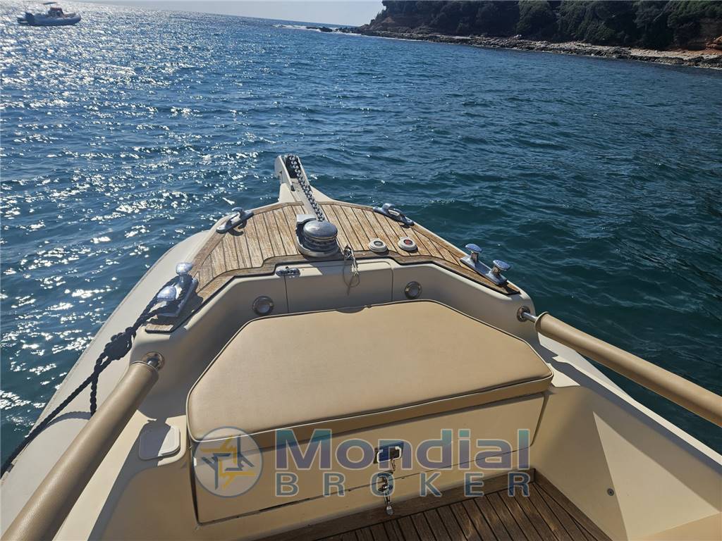 Solemar 32 Night & Day