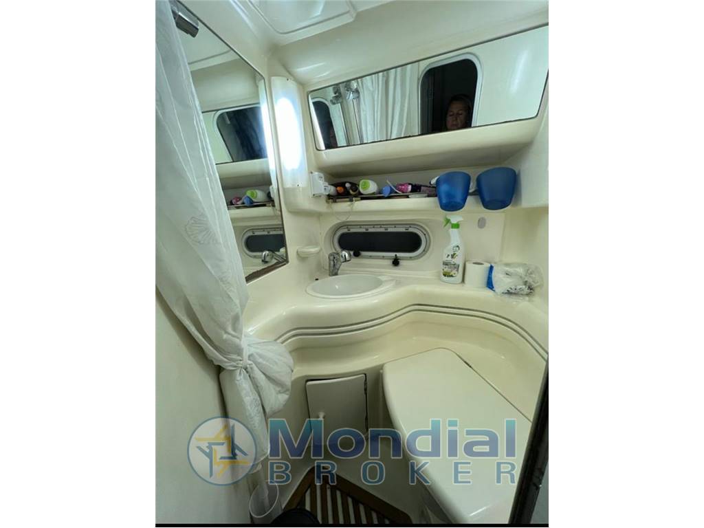 Sealine s37