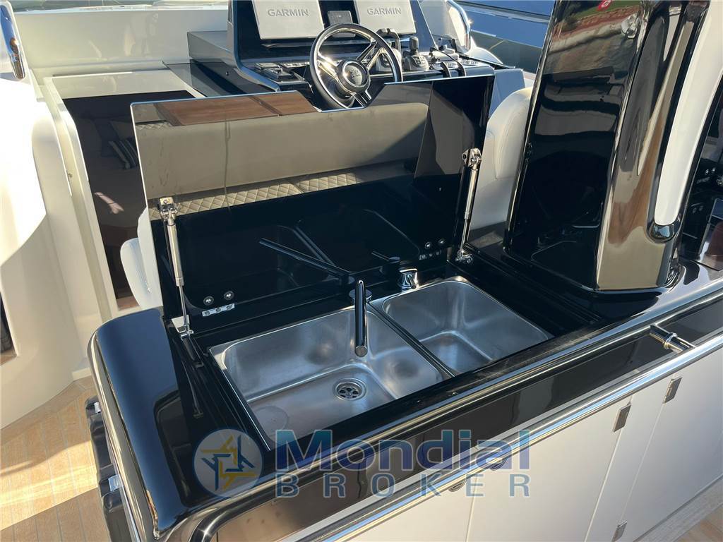 Solaris Power 40 Open