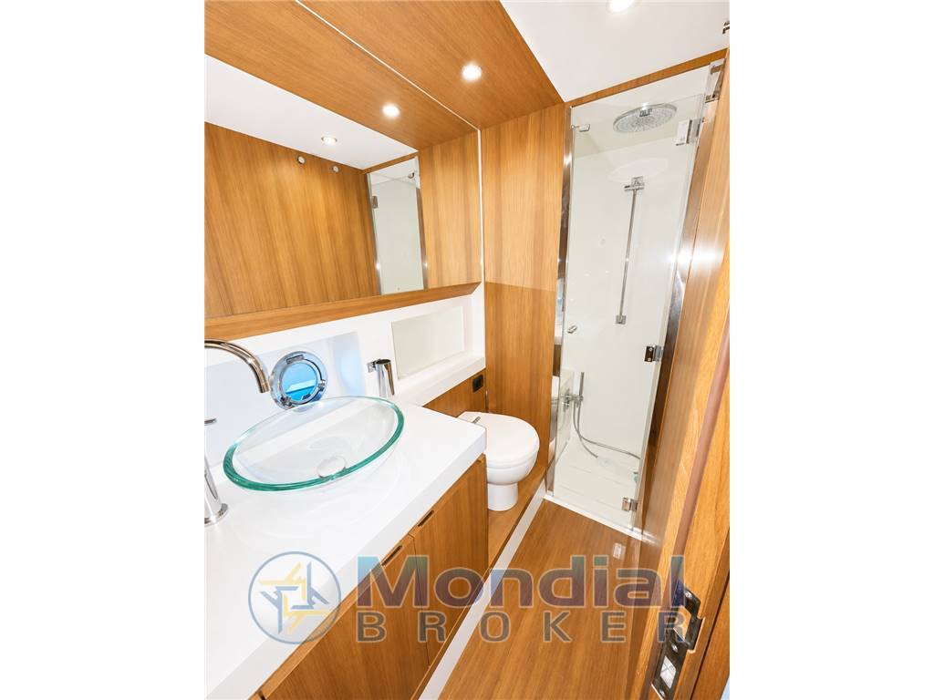 Solaris Power 48 Lobster