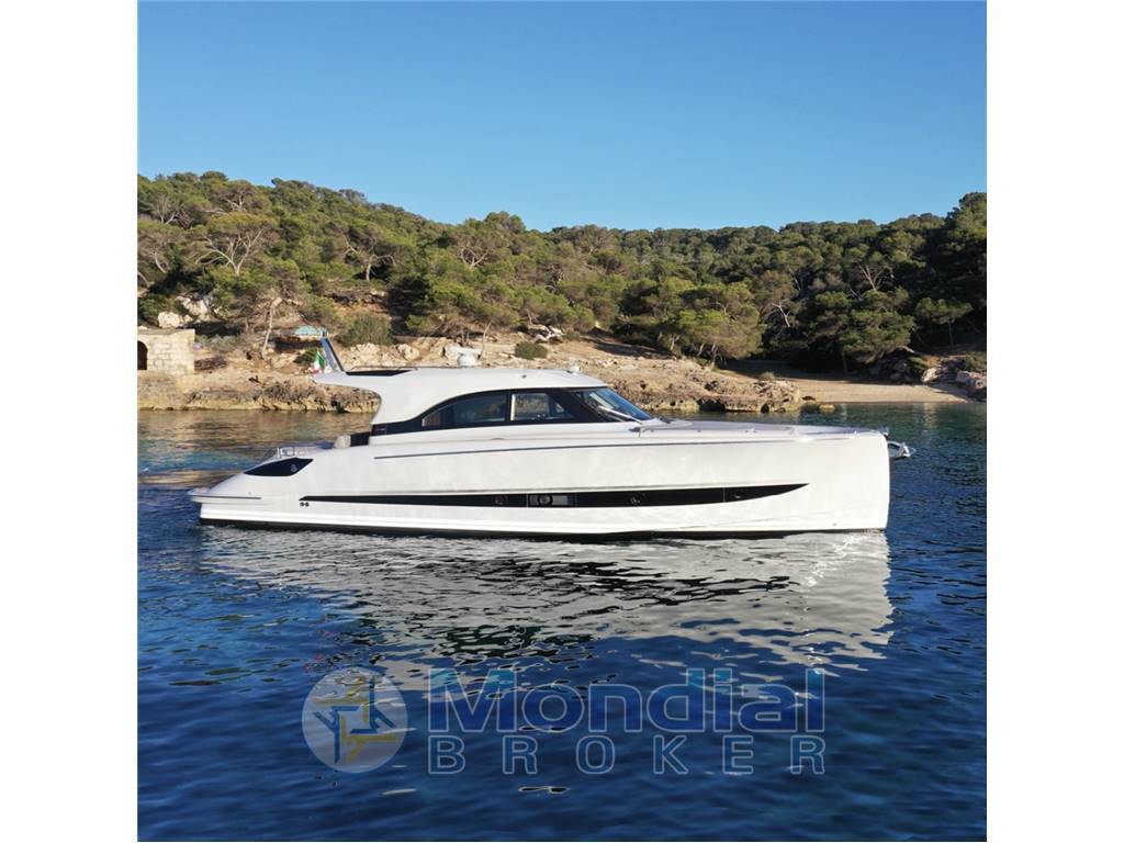 Solaris Power 48 Lobster