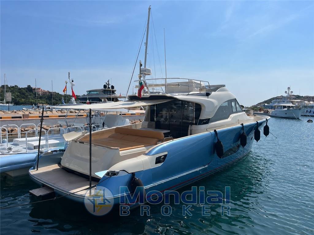 Solaris Power 57 Lobster Fly